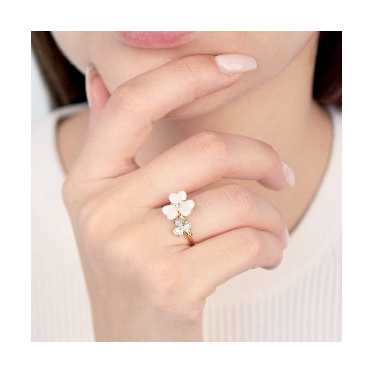 Bague Or Jaune 375, Diamants et nacre Bague "Poetica Nacre" Or jaune et Diamants