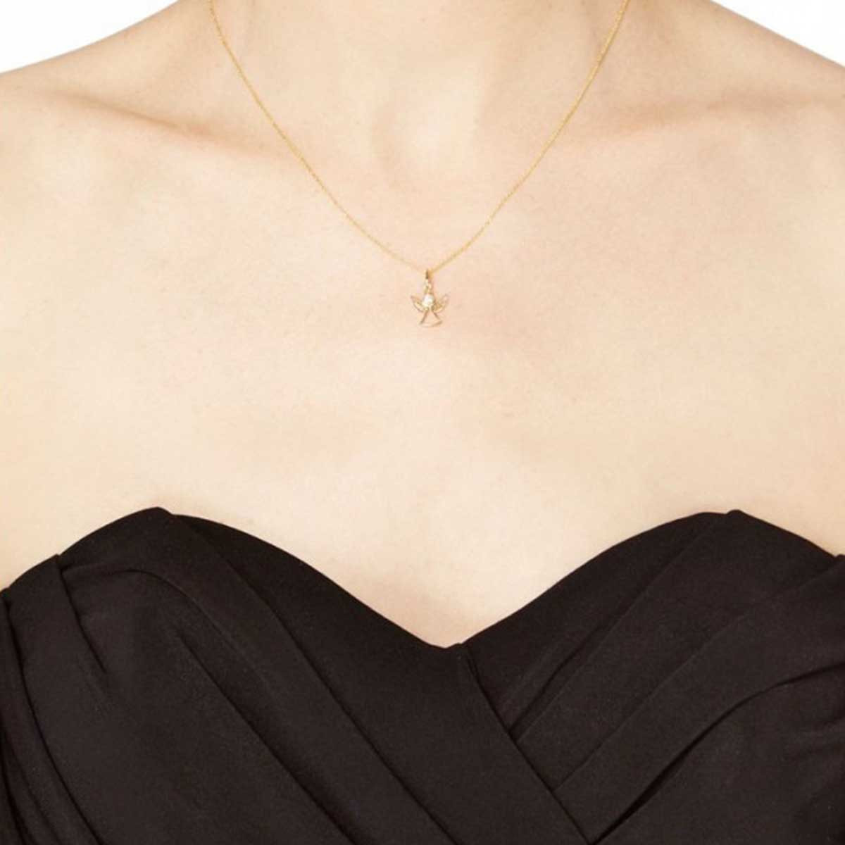 Pendentif Or Jaune et oxyde de zirconium "Angelot" + chaîne en vermeil offerte Pendentif "Chérubin" Or jaune