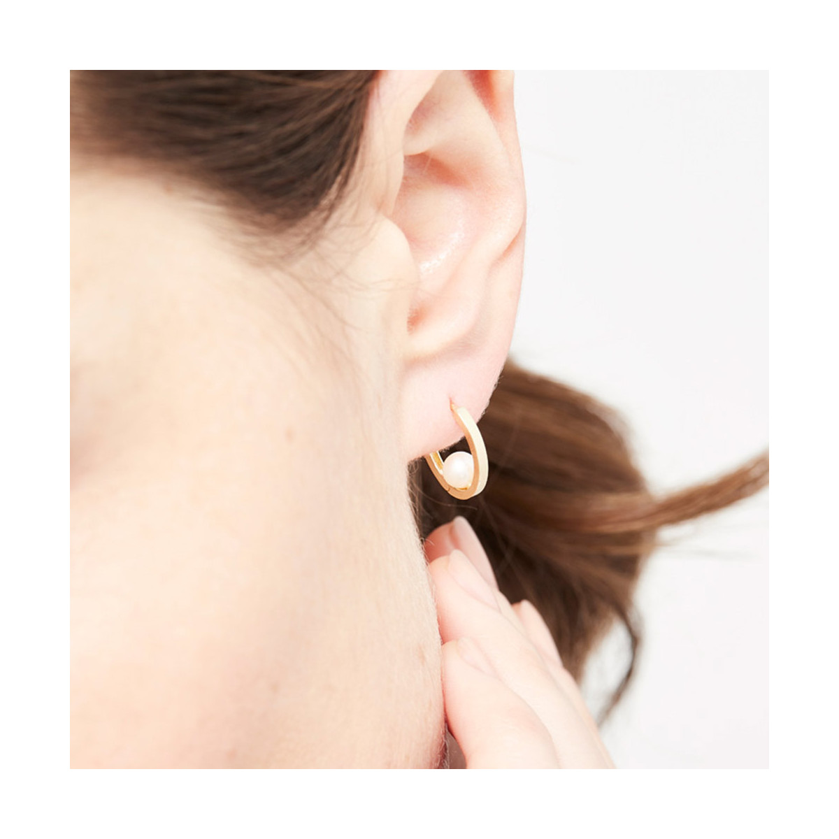 Boucles d'oreilles Or Jaune 375/1000 et Perle Boucles d'oreilles Or Jaune et Perle