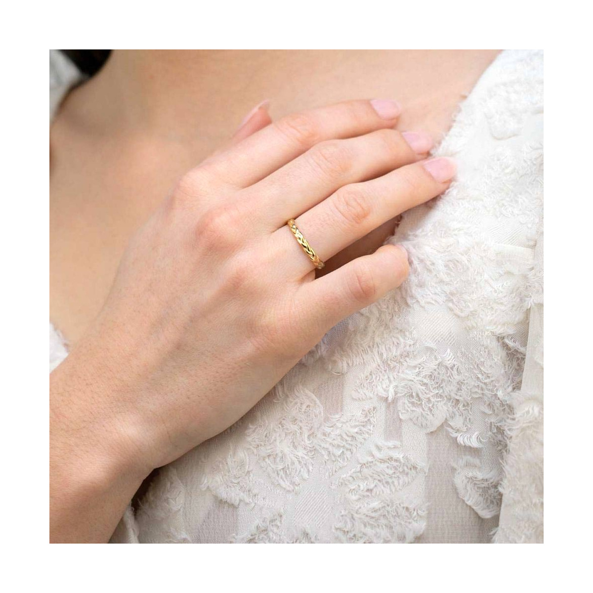 Bague "TOr jaunesadée" Or jaune Bague Torsadée Or jaune 375/1000 "Idylle"