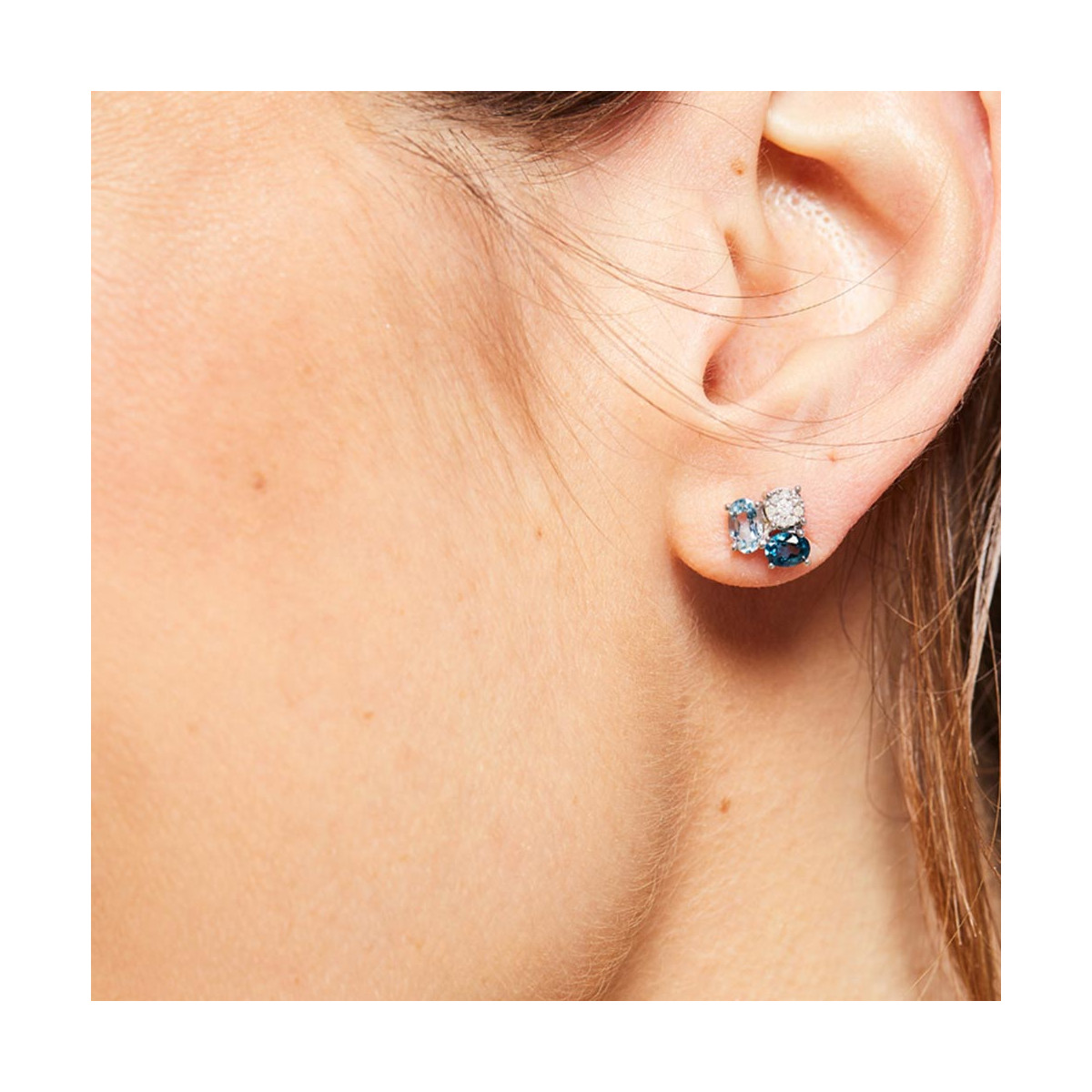 Boucles d'oreilles Or Blanc Diamant et Topaze Boucles d'oreilles "Liliane" Or blanc et Topaze