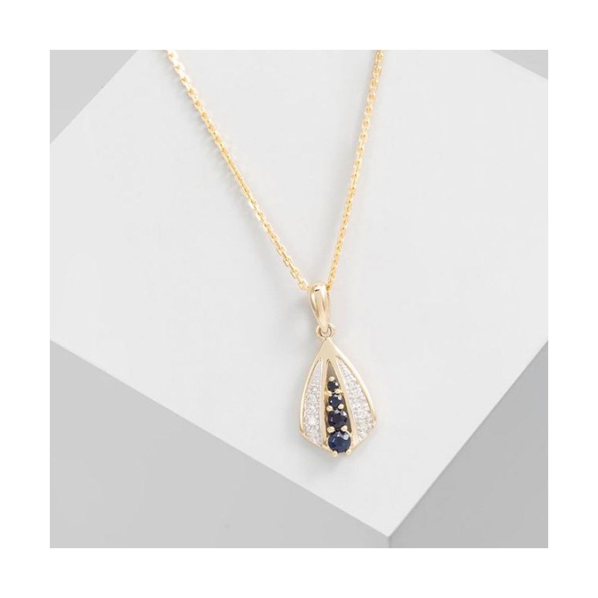 Pendentif Or Jaune Diamant et Saphir Pendentif "Florina" Or jaune et Saphir