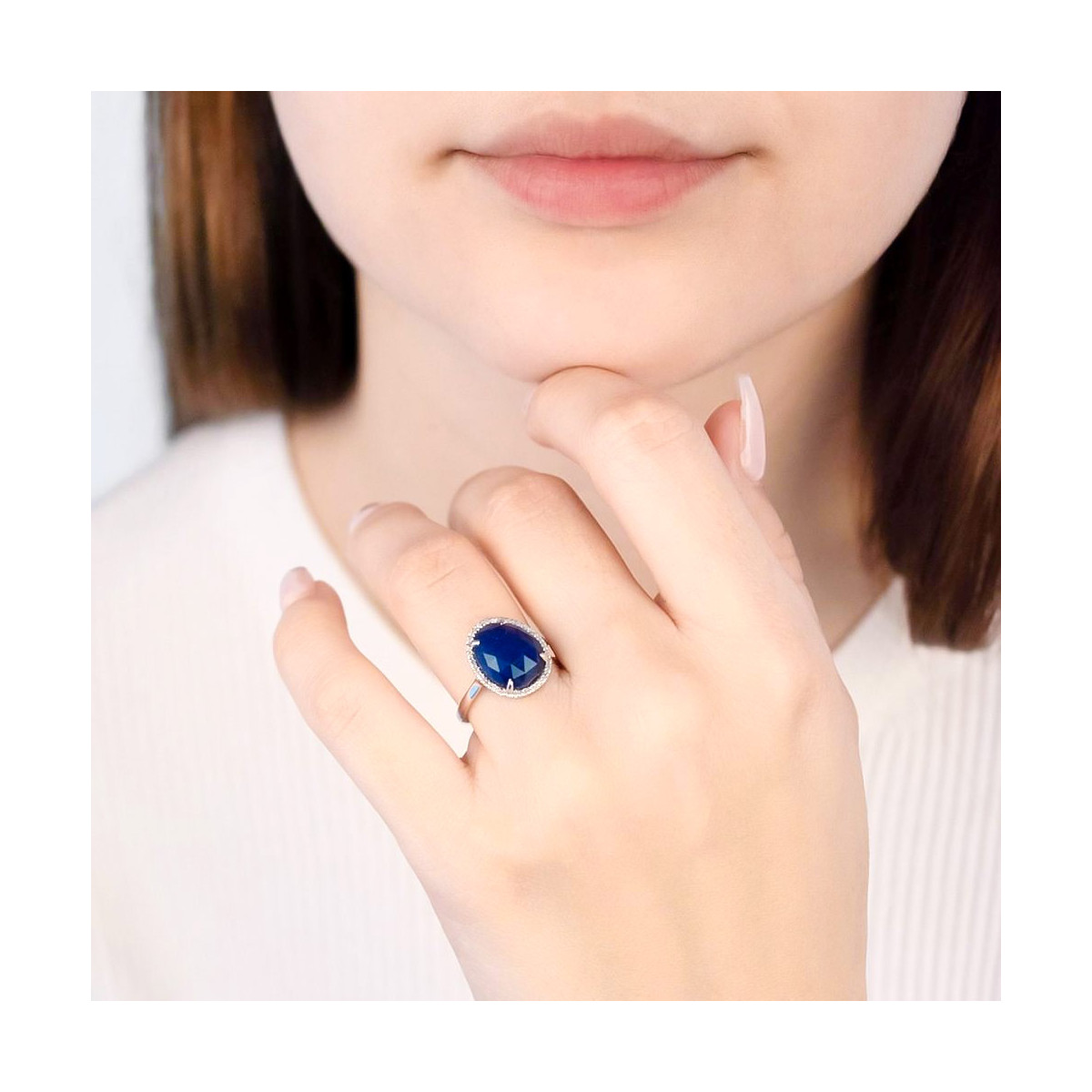 Bague "Bermudes Nouvelles Saphir" Or blanc et Diamants Bague "Divine Gracieuse" Or blanc et Saphir
