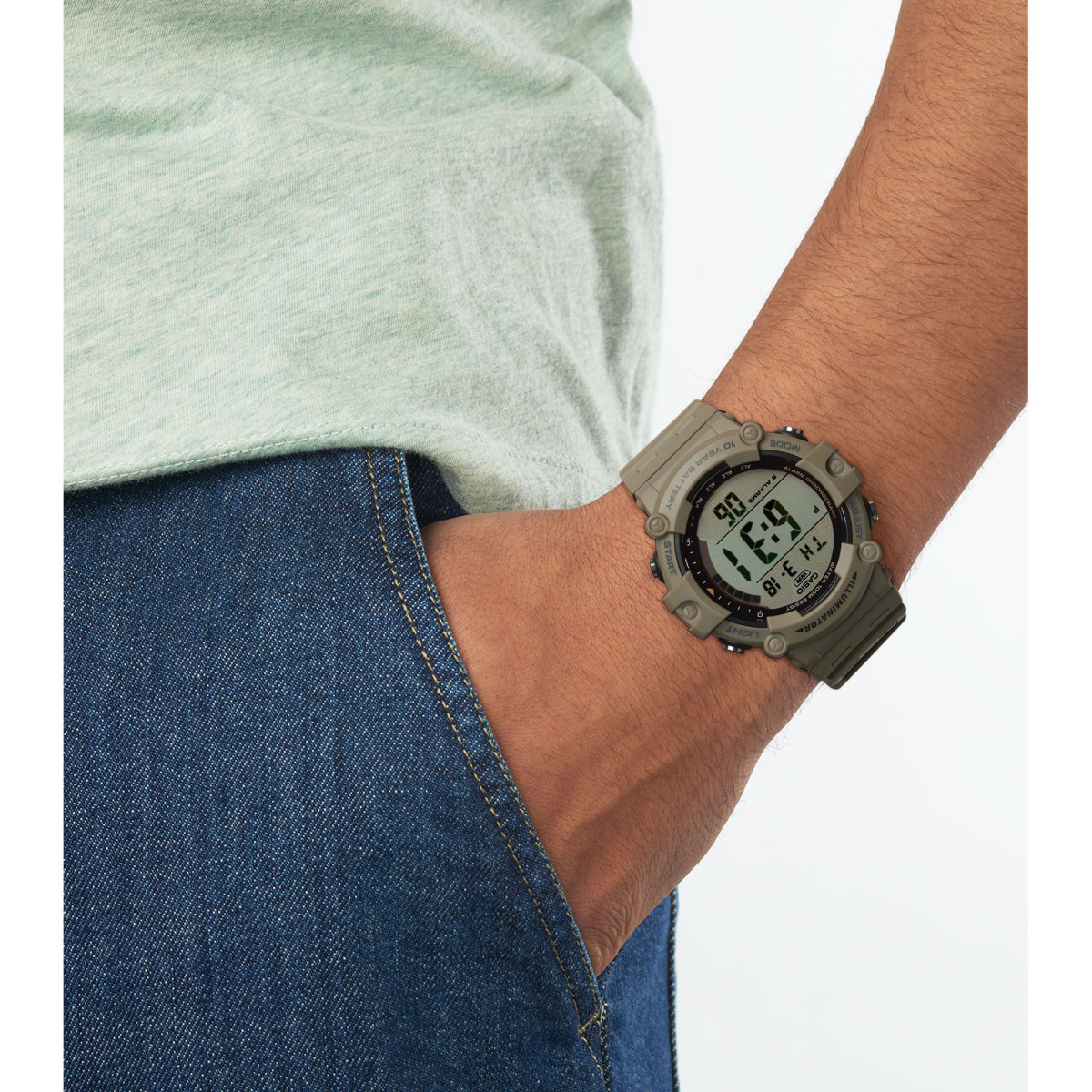Montre homme casio collection - AE-1500WH-5AVEF Montre homme casio collection - AE-1500WH-5AVEF
