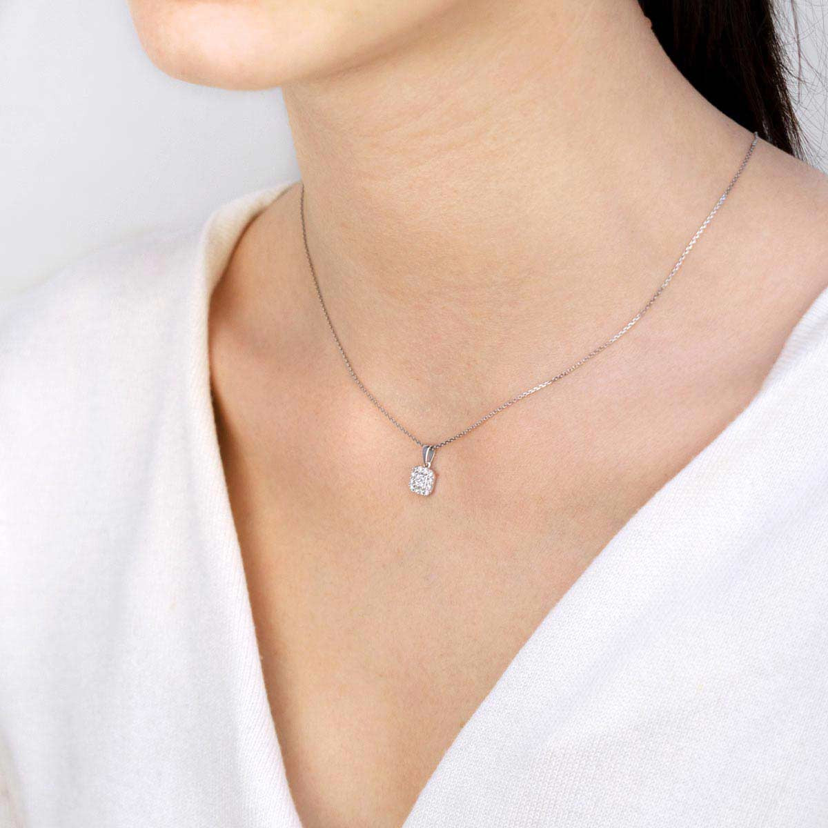 Pendentif Or Blanc 375 et Diamants Pendentif "Aurélise" Or blanc et Diamant