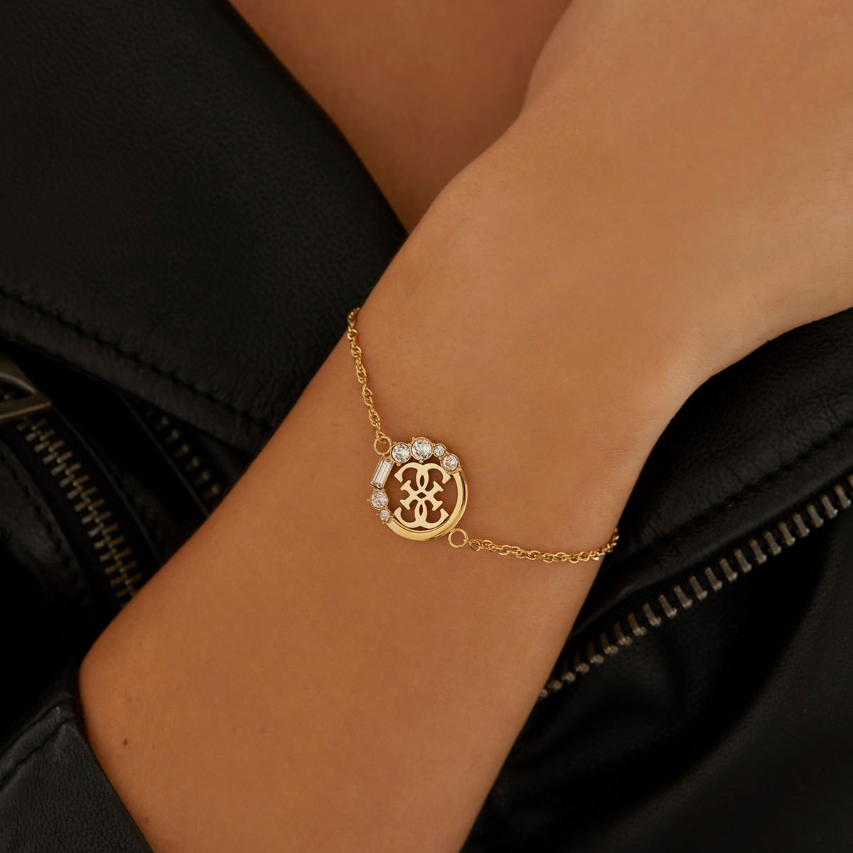 Bracelet Guess "Pure light" Acier doré Bracelet Guess "Pure light" Acier doré - JUBB01117JWYGS
