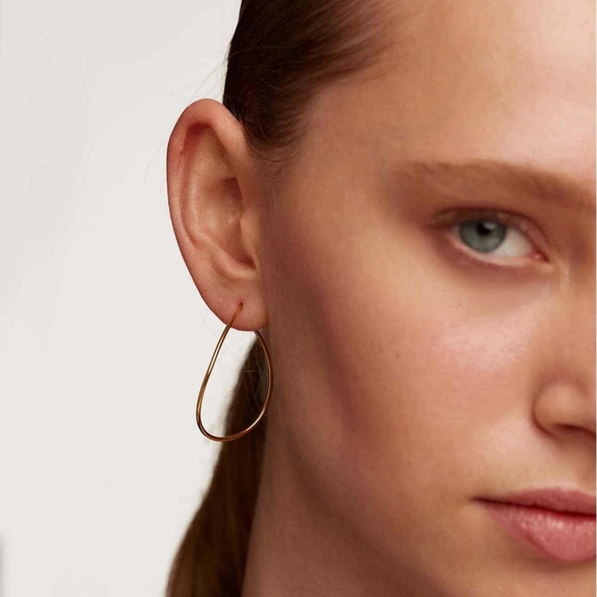 PDPAOLA Boucles d'Oreilles - NIKO GOLD - en argent doré PDPAOLA Boucles d'Oreilles - Niko Gold - en argent plaqué or - AR01-088-U