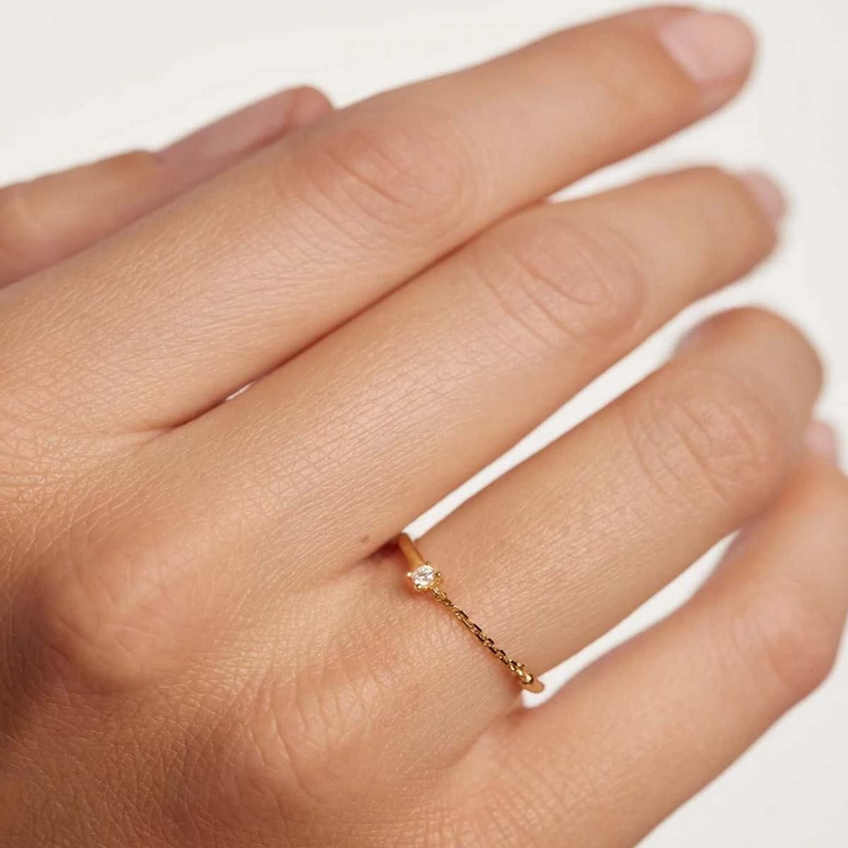 PDPAOLA Bague - NIA GOLD - en argent doré PDPAOLA Bague - Nia Gold - en argent plaqué or - AN01-145