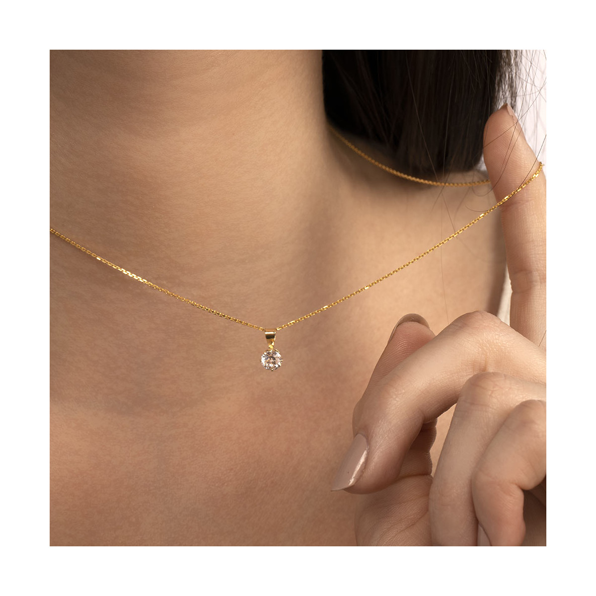 Pendentif Or Jaune 375/1000 et Zirconium Pendentif "Plissée" Or jaune
