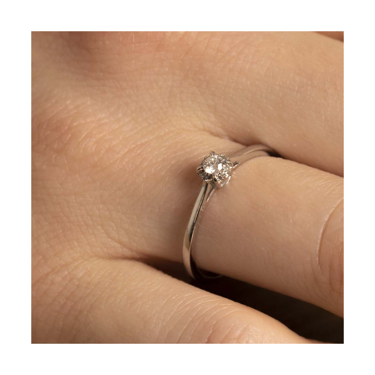 Diamant 0.10 online carat prix