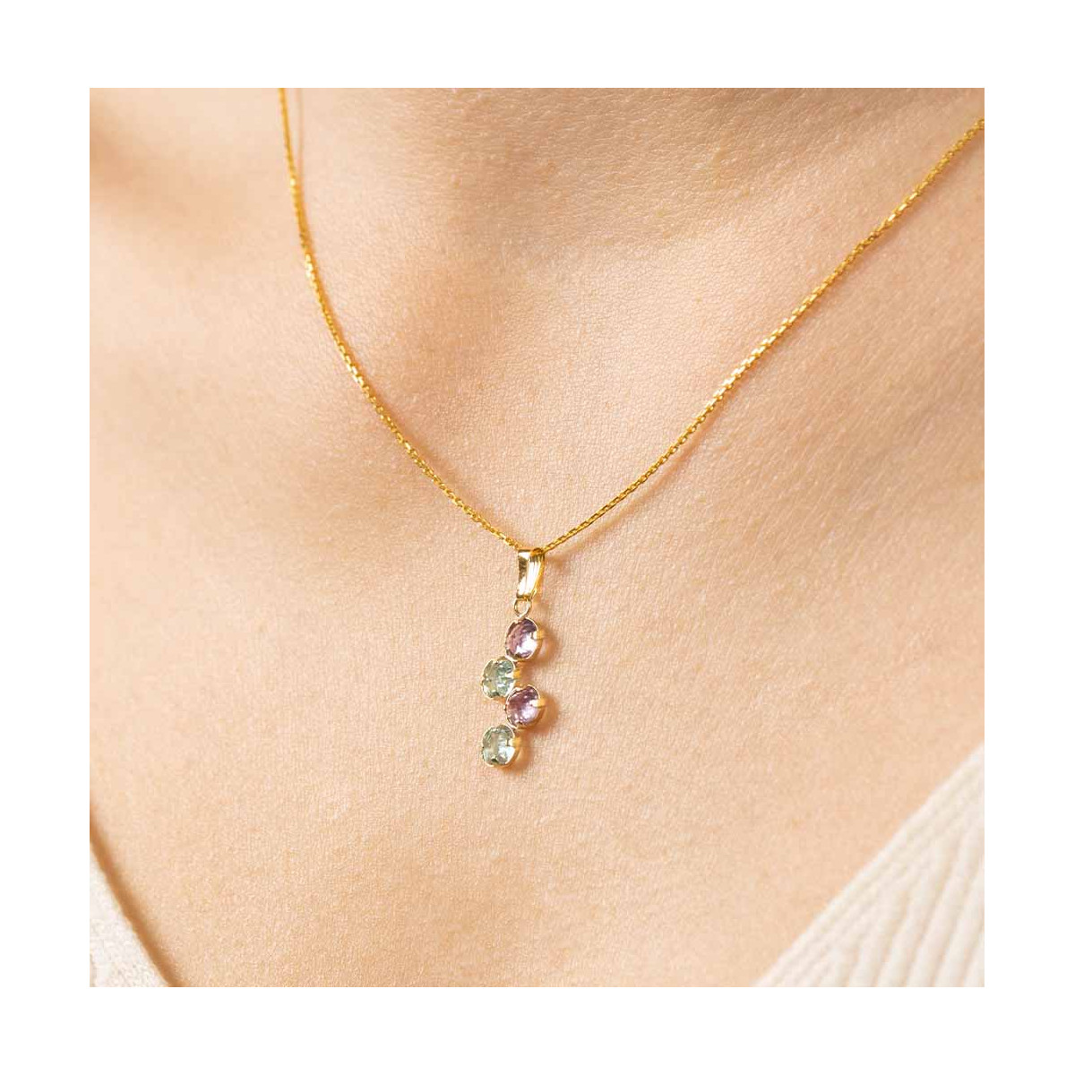 Pendentif Or jaune 375/1000 et pierres Pendentif "Palpitant" Or jaune