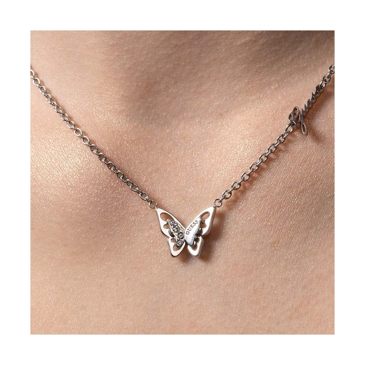 Collier Guess "Fly away" Acier rhodié - UBN70196