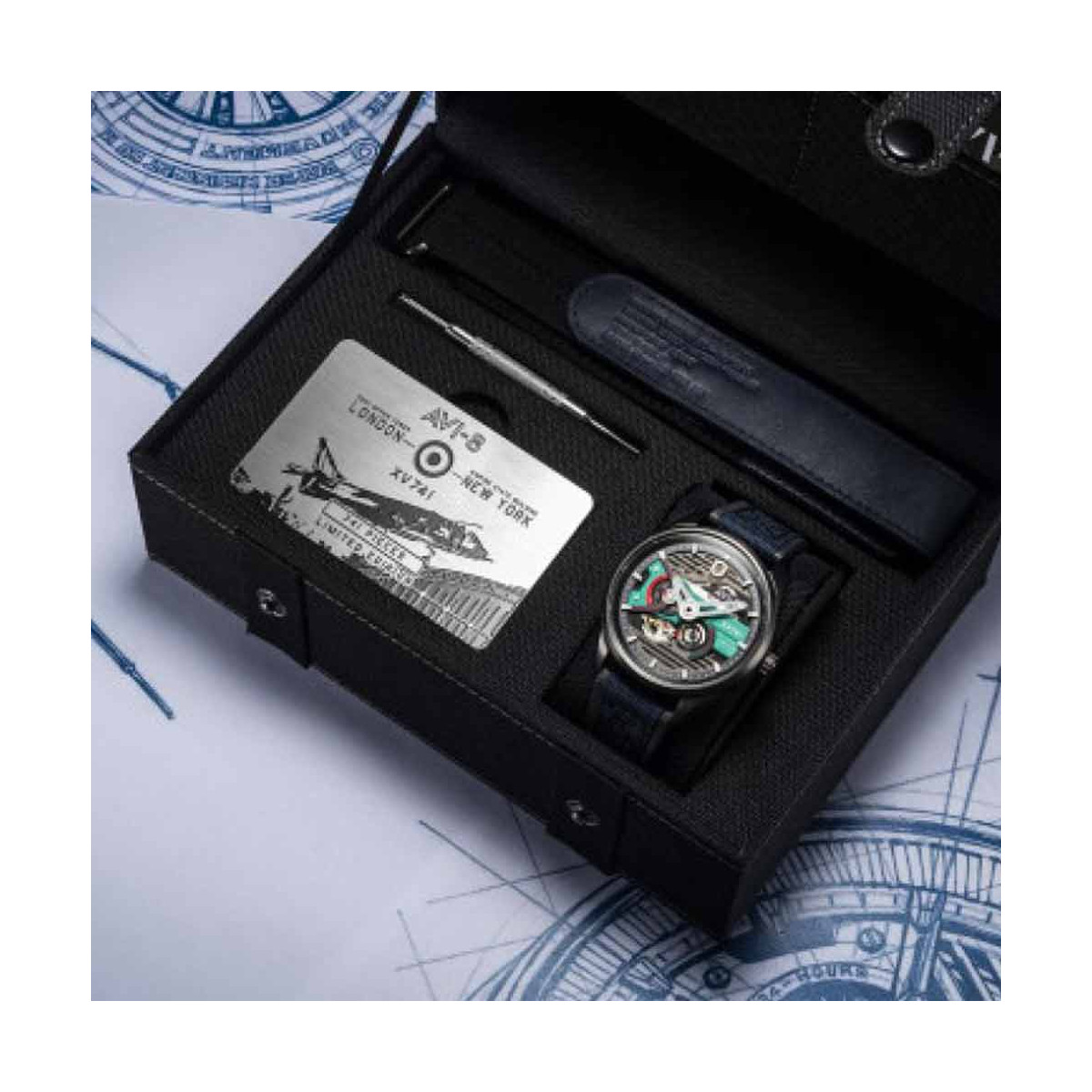 Montre AVI-8 Hawker Harrier II -Automatique - AV-4074-XV741 Montre AVI-8 Hawker Harrier II - Automatique - AV-4074-XV741