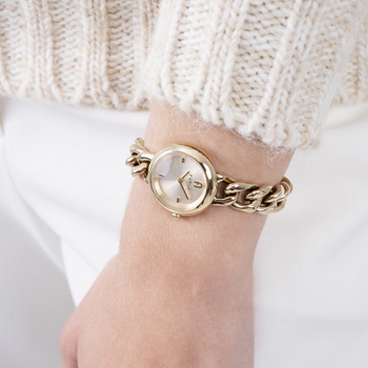 Montre Femme Furla"FURLA CHAIN ROUND" Montre Femme Furla "FURLA CHAIN ROUND" - WW00019004L2