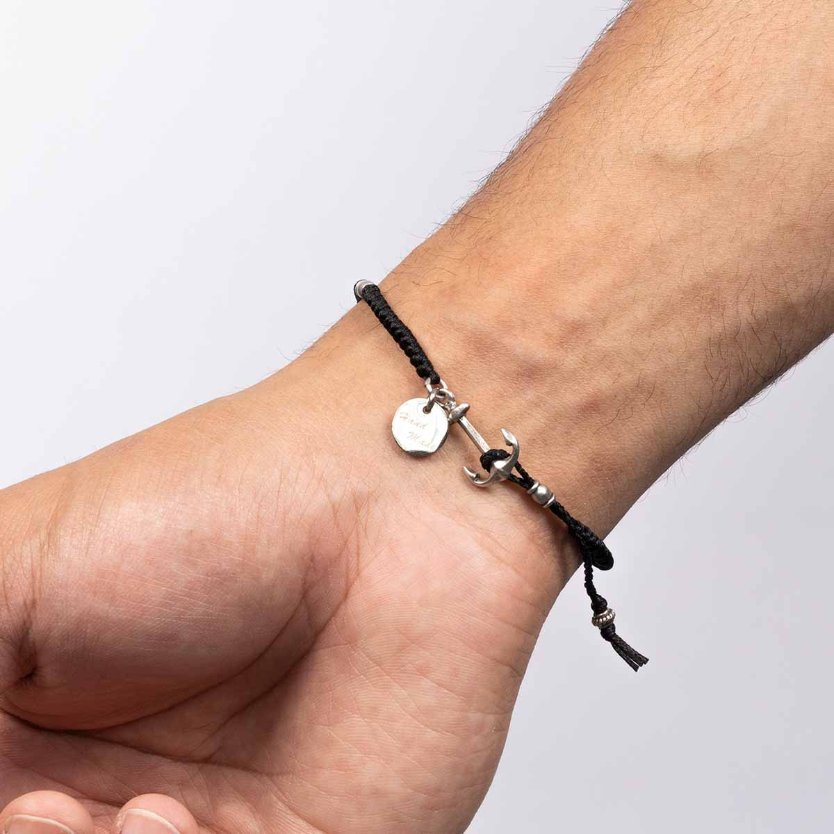 Bracelet Homme en corde cirée, perles argenté et ancre acier