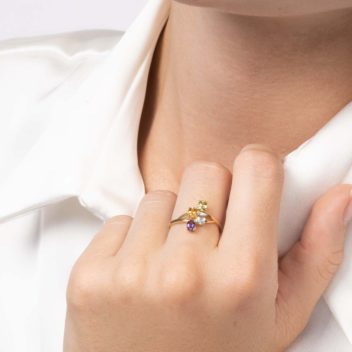 Bague "Bornéo" Or jaune Bague " Eustasie" Or jaune et Multipierres