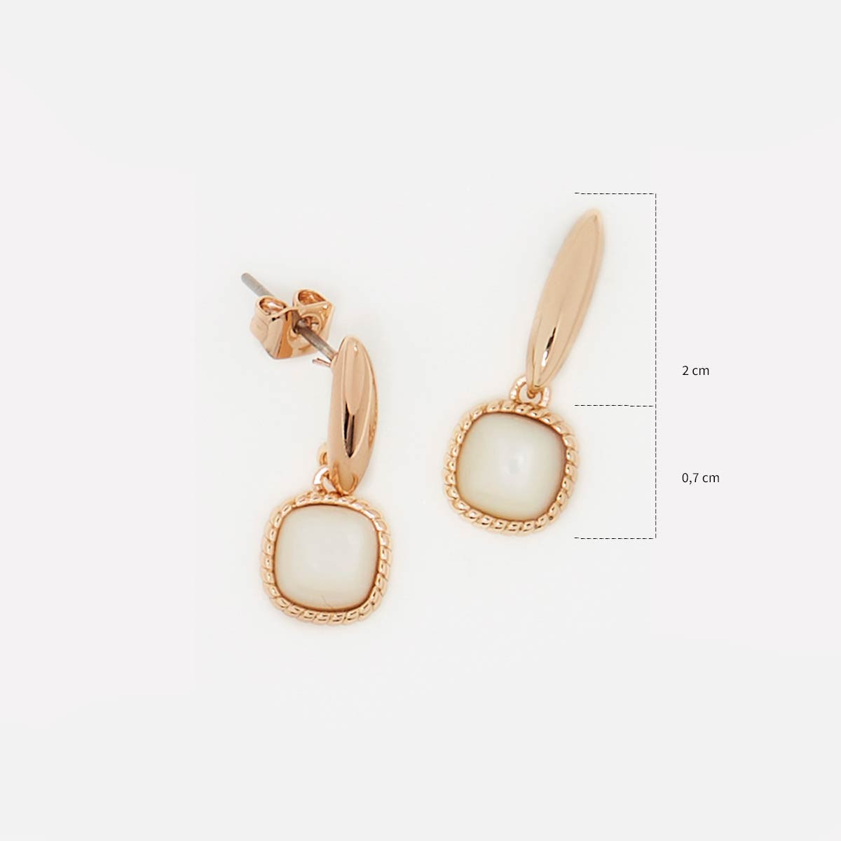 Boucles d'oreilles "Polarisée", Nacre blanche Laiton doré