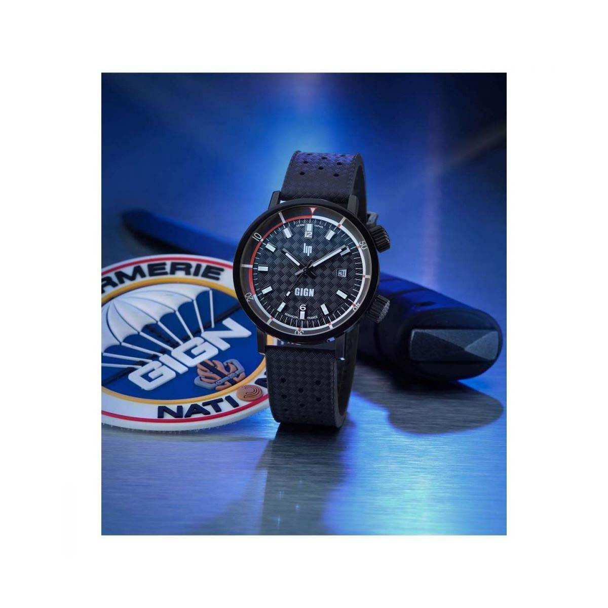 Montre mixte Lip "NAUTIC SKI GIGN" 41 mm cadran titane - 671523 automatique