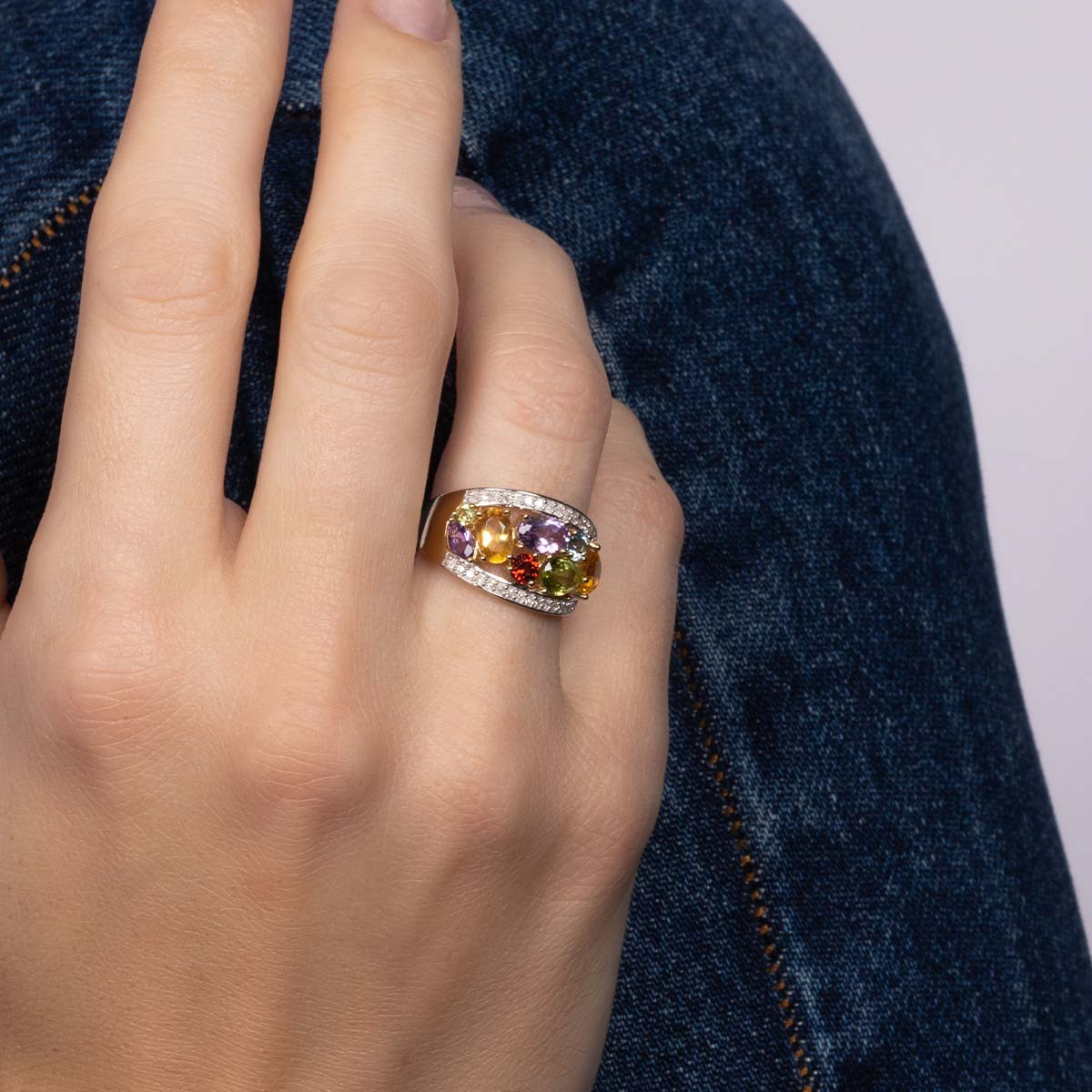 Bague "Mae" Or jaune et Pierres précieuses Bague "Rosalie" Or jaune et Multipierres