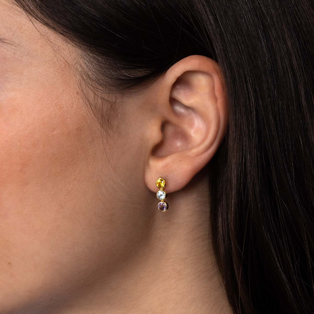 Boucles d'oreilles Or jaune et pierres précieuses Boucles d'oreilles Or jaune et pierres précieuses