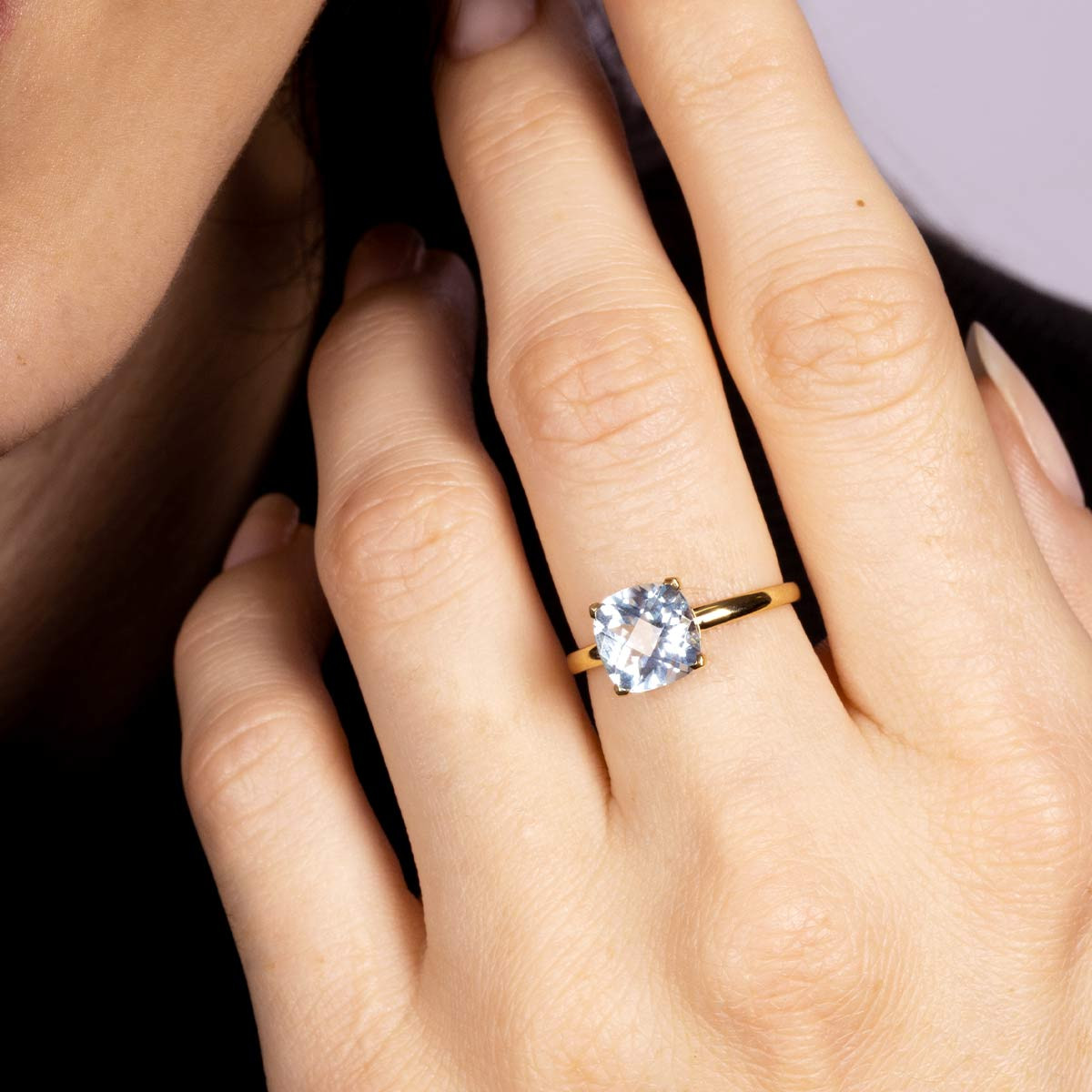 Bague "Douceur Envoûtante" Or jaune et Topaze