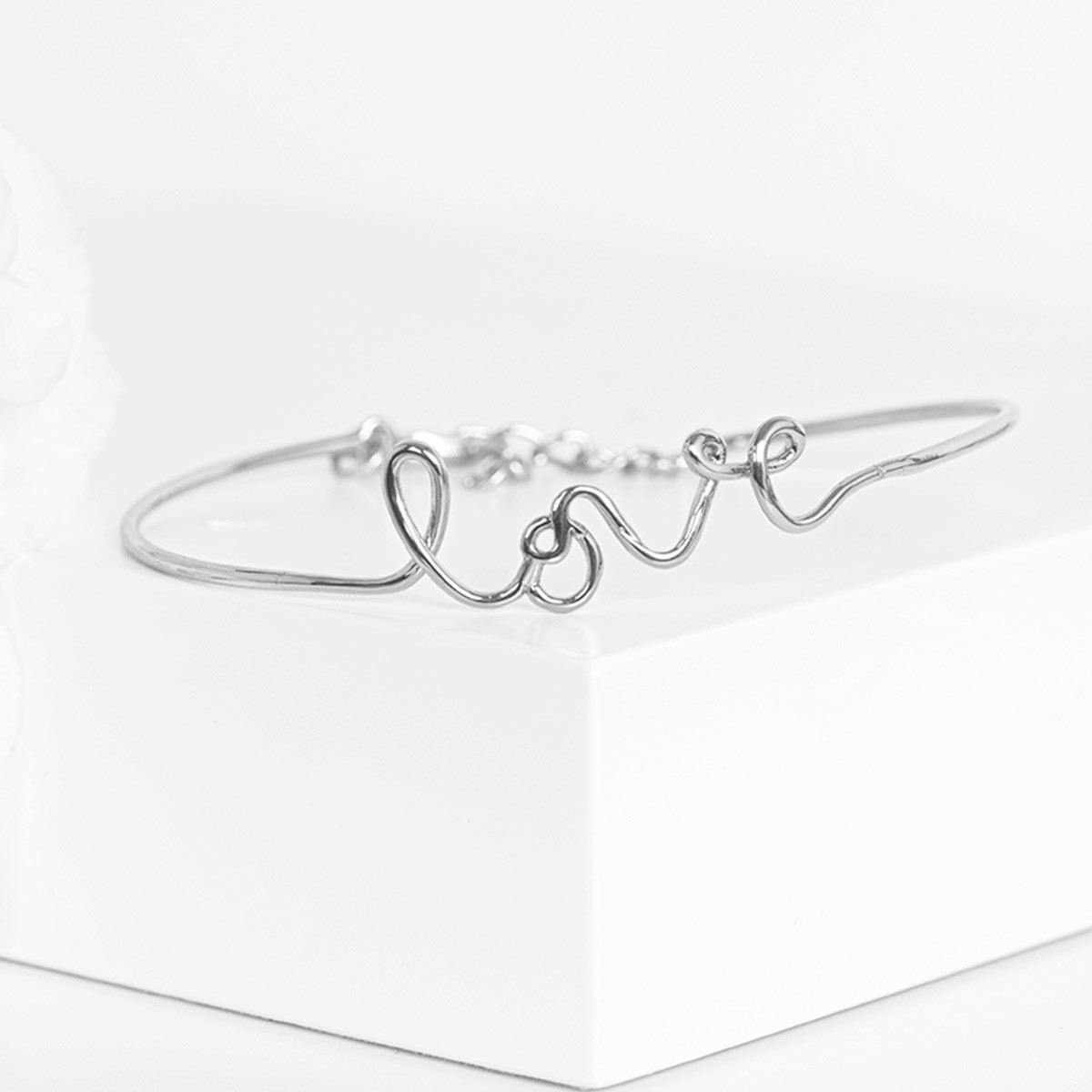 Bracelet à message "Love" Laiton argenté