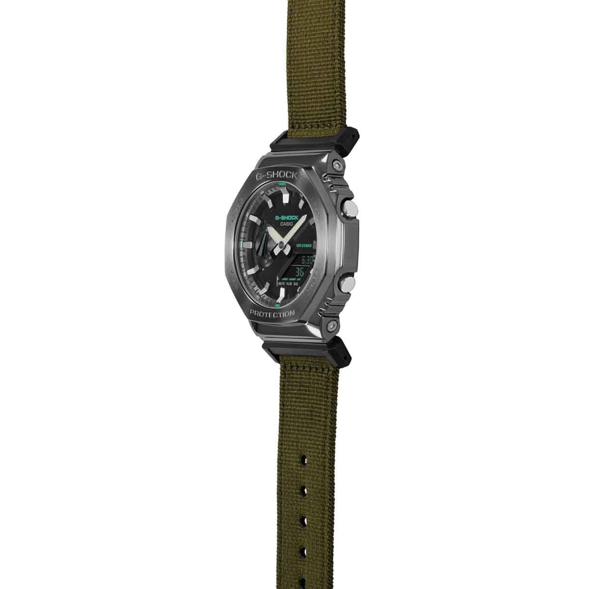 Montre Casio G-SHOCK Classic - GM-2100CB-3AER Montre Casio G-SHOCK Classic - GM-2100CB-3AER