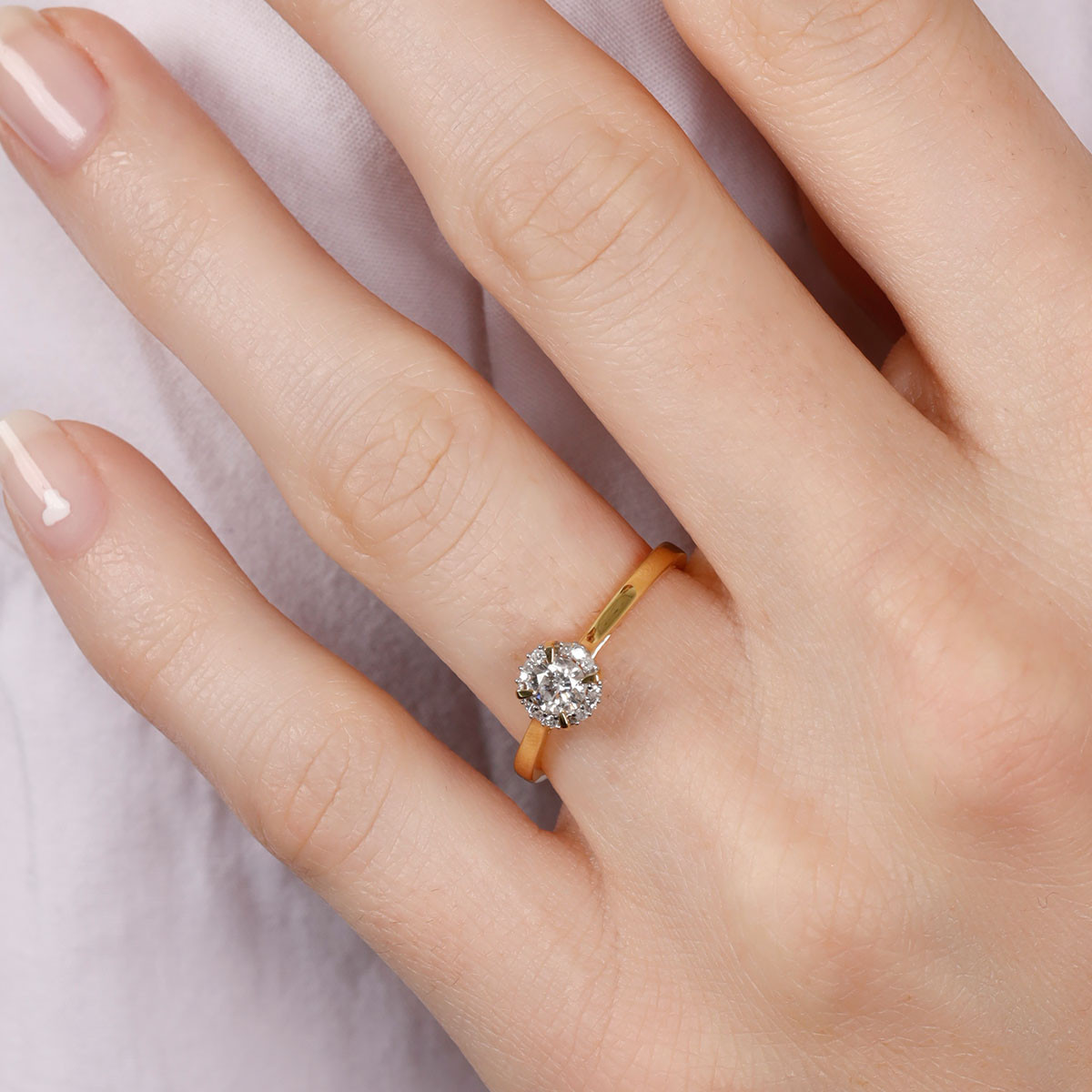 Bague "Amoureuse" Or jaune et Diamants