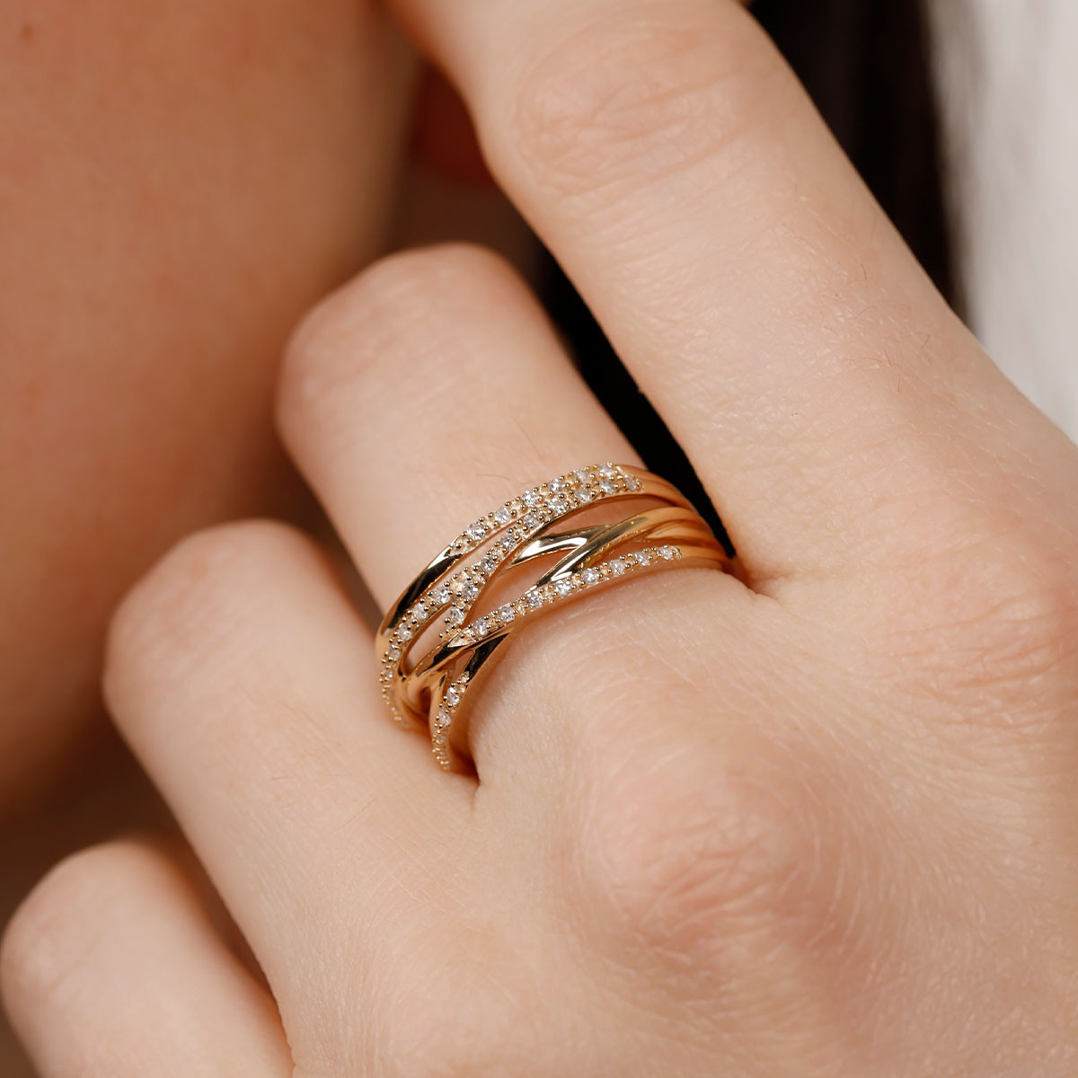 Bague Entrelacs Eternel Or jaune et Diamants