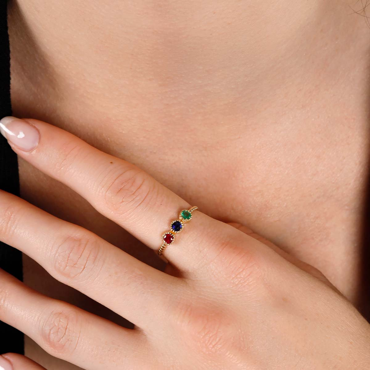 Bague "Trio précieux 0,11ct/3" Or Jaune 375/1000 Bague "Chuchotement" Or jaune