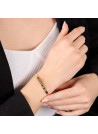 "UNE MAMAN EN OR" Jonc doré bracelet à message