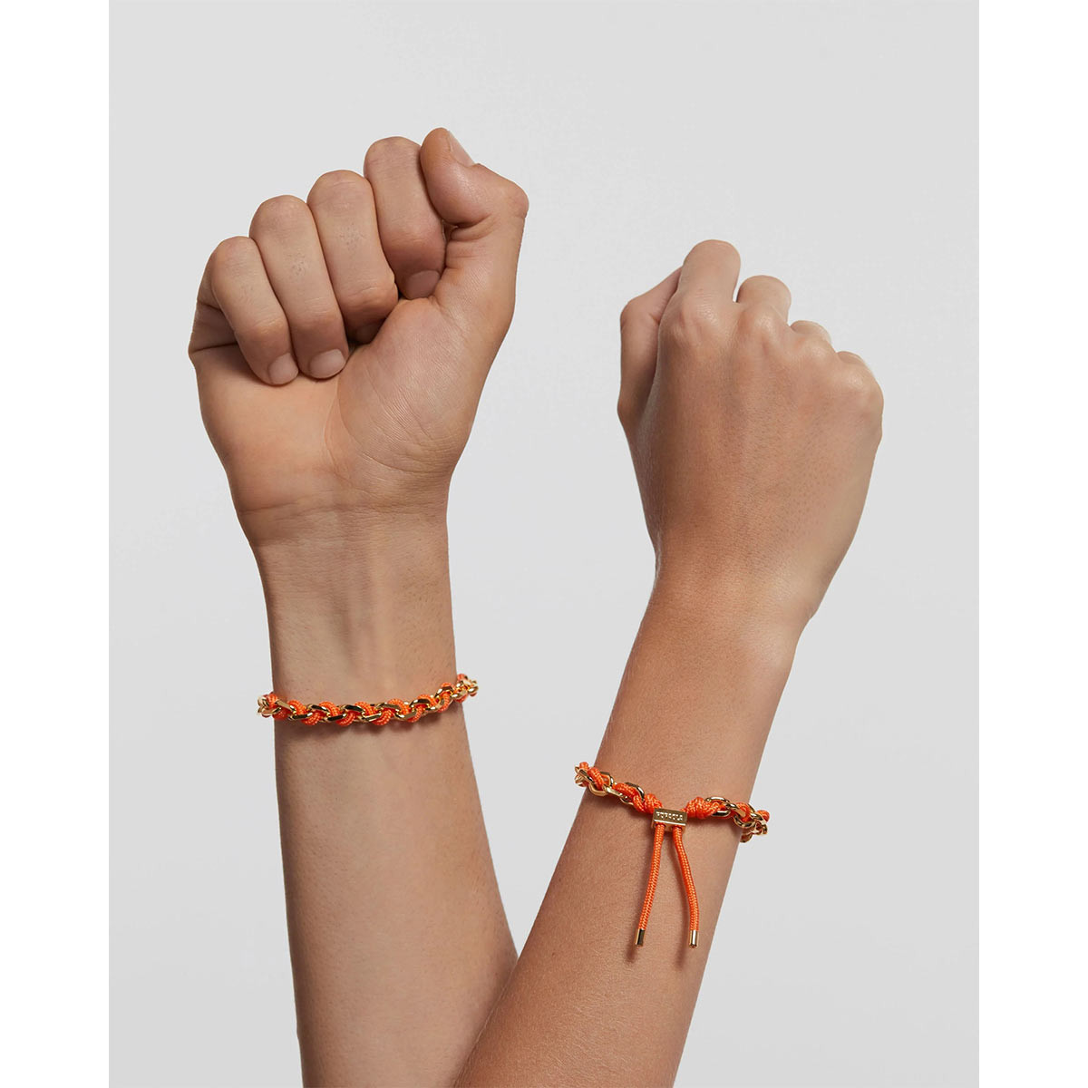 PDPAOLA Bracelet chaîne et corde en argent doré- Tangerine - PU01-686-U PDPAOLA Bracelet chaîne et cordon en argent plaqué or - Tangerine - PU01-686-U