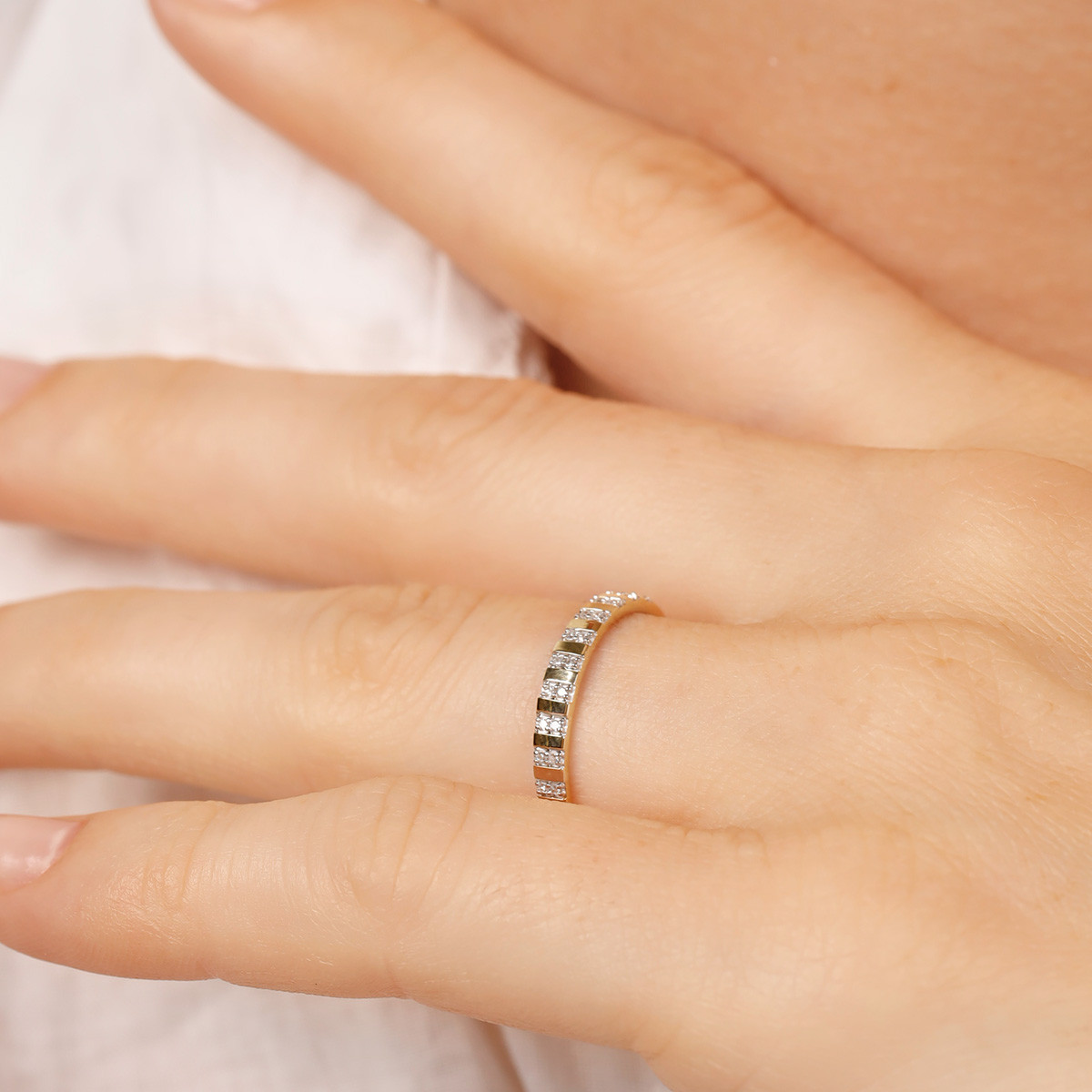 Bague Alliance Or jaune et Diamants Bague "Capricieuse" Or jaune et Diamant