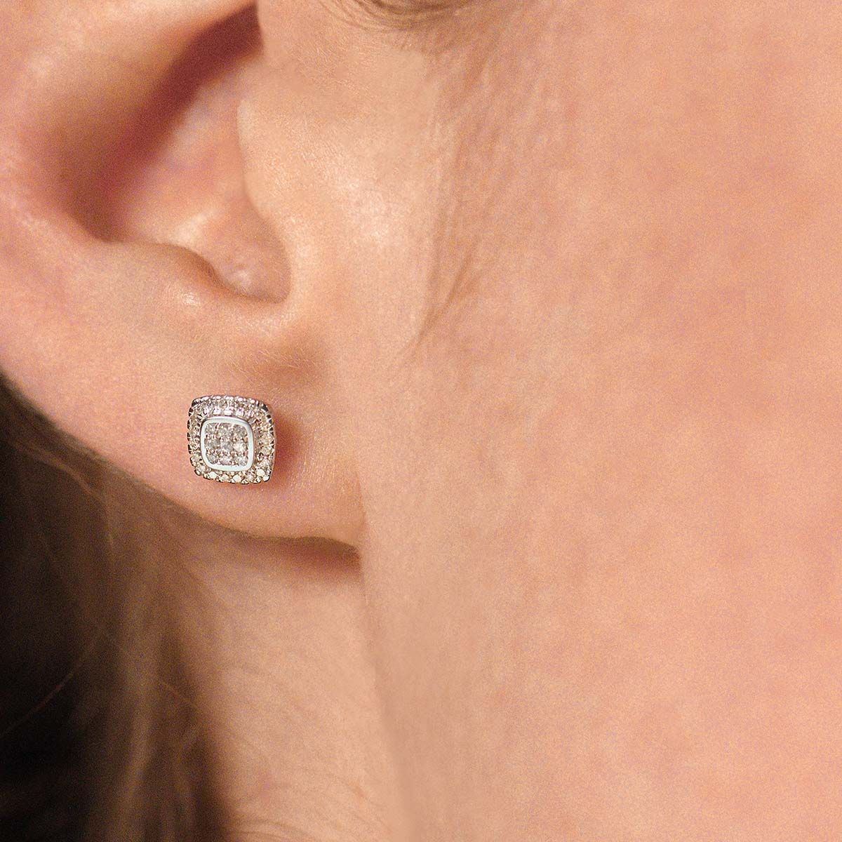 Boucles d'oreilles Or Blanc et Diamants 0,15 carat "SWEET ILLUSION"