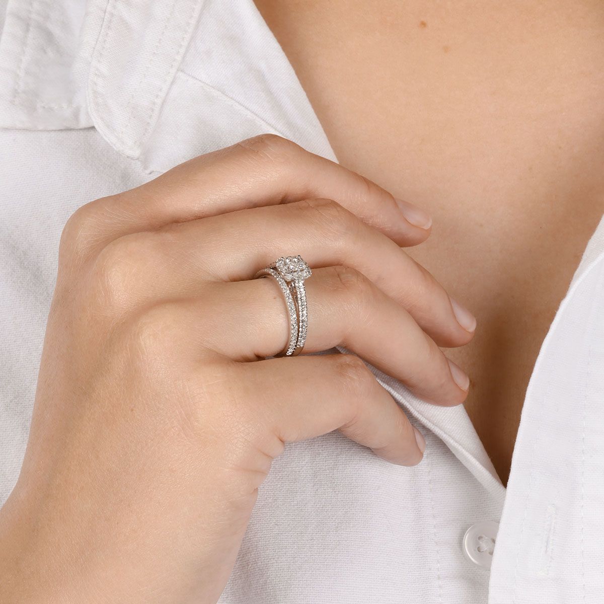 Bague "Brillant Duo" Or blanc et Diamants Bague "Affective" Or blanc et Diamant