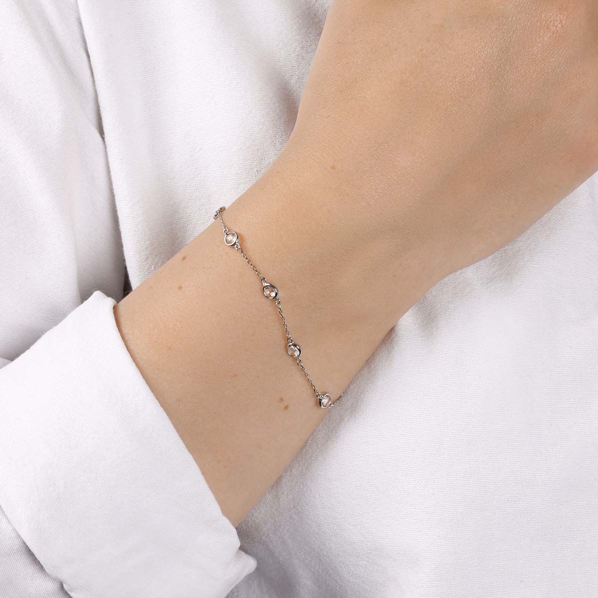 Bracelet Or Blanc et Topaze Bracelet Or Blanc et Topaze