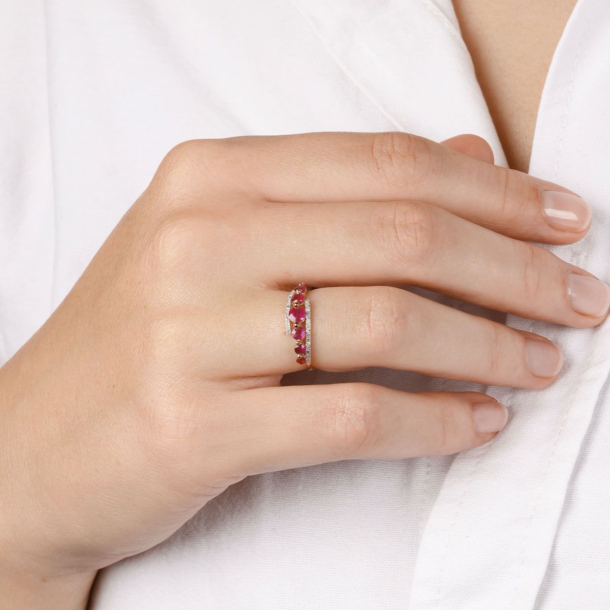 Bague "Bran" Or, Rubis et Diamants Bague "Marine" Or jaune et Rubis