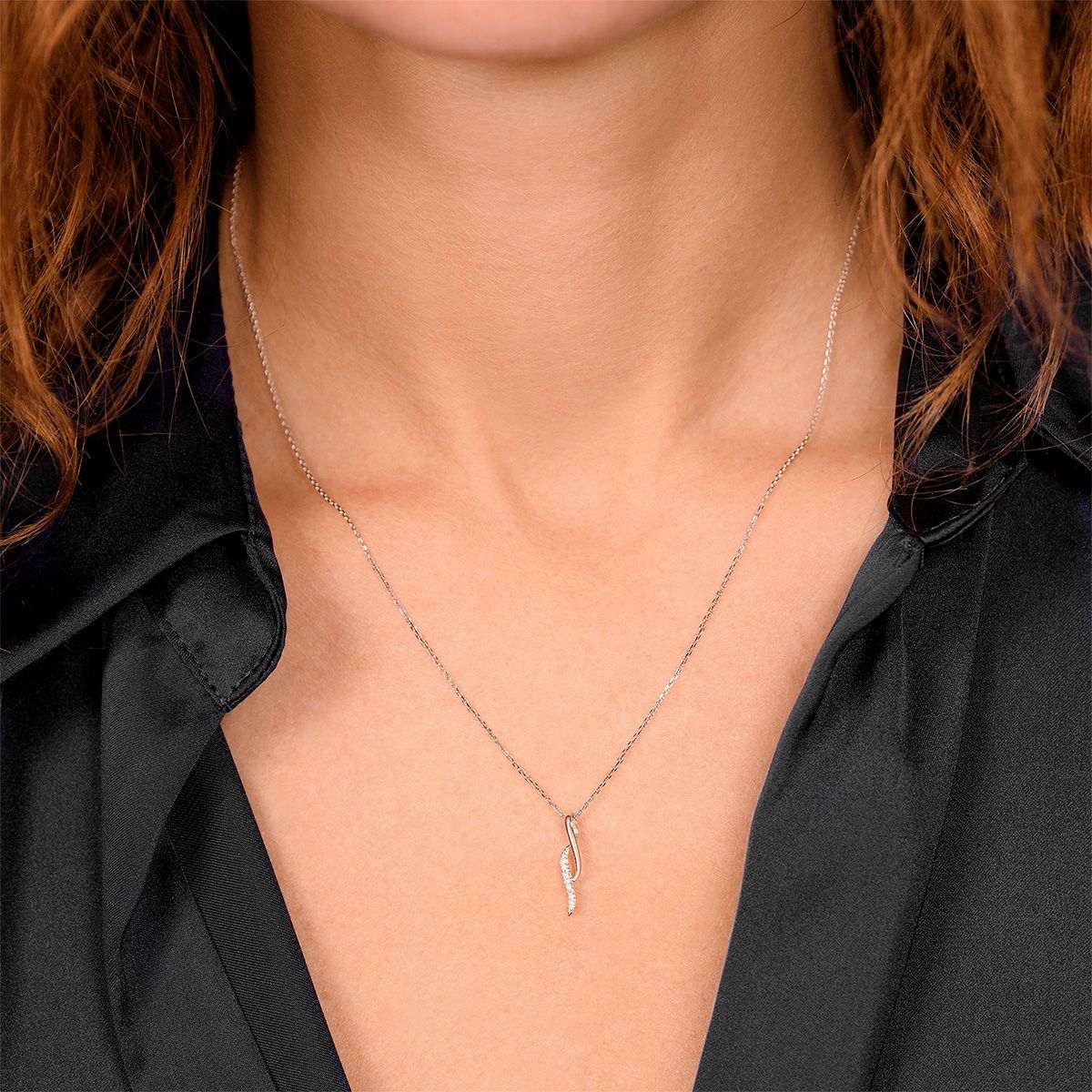 Pendentif Or Blanc et Diamant Pendentif "Idylle Divine" Or blanc et Diamant