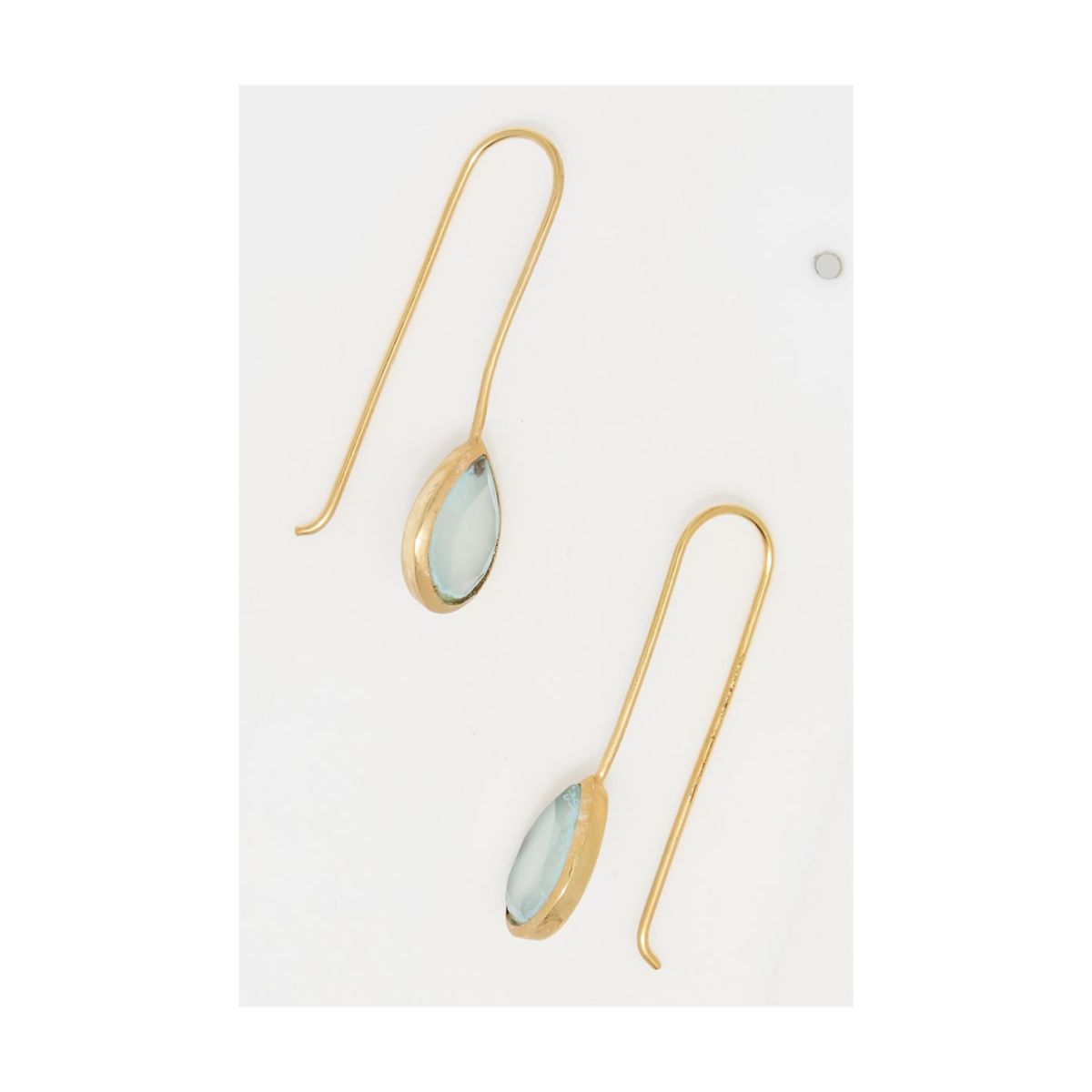 Boucles d'oreilles "Rosalie" Aqua Chalcedony Boucles d'oreilles "Rosalie" Aqua Chalcedony