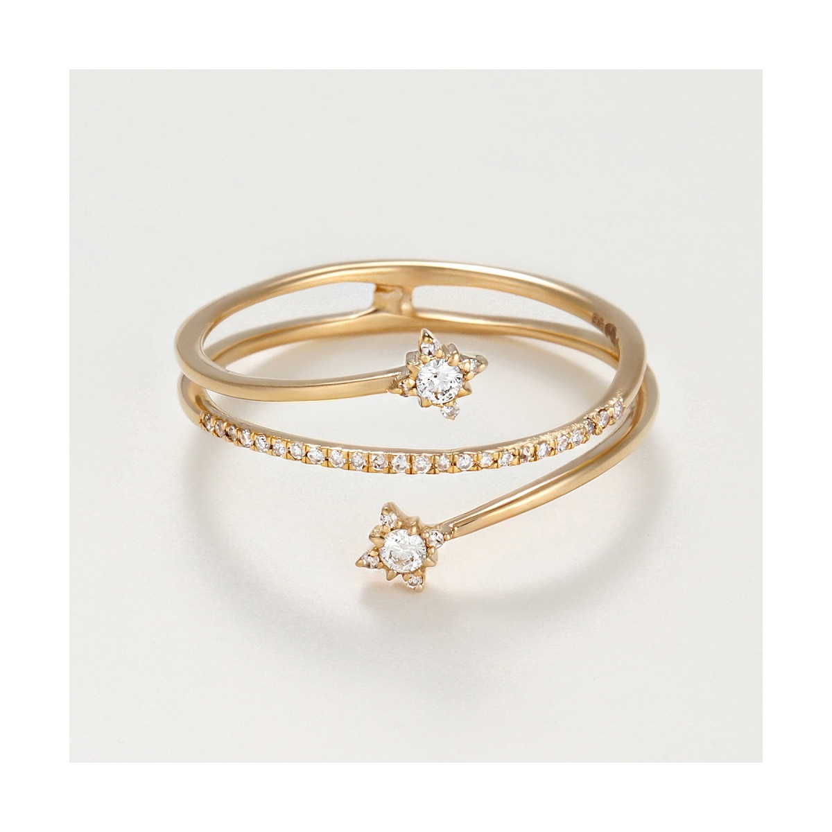 Bague "Appropriée" Or jaune et Diamants Bague "Appropriée" Or jaune et Diamants