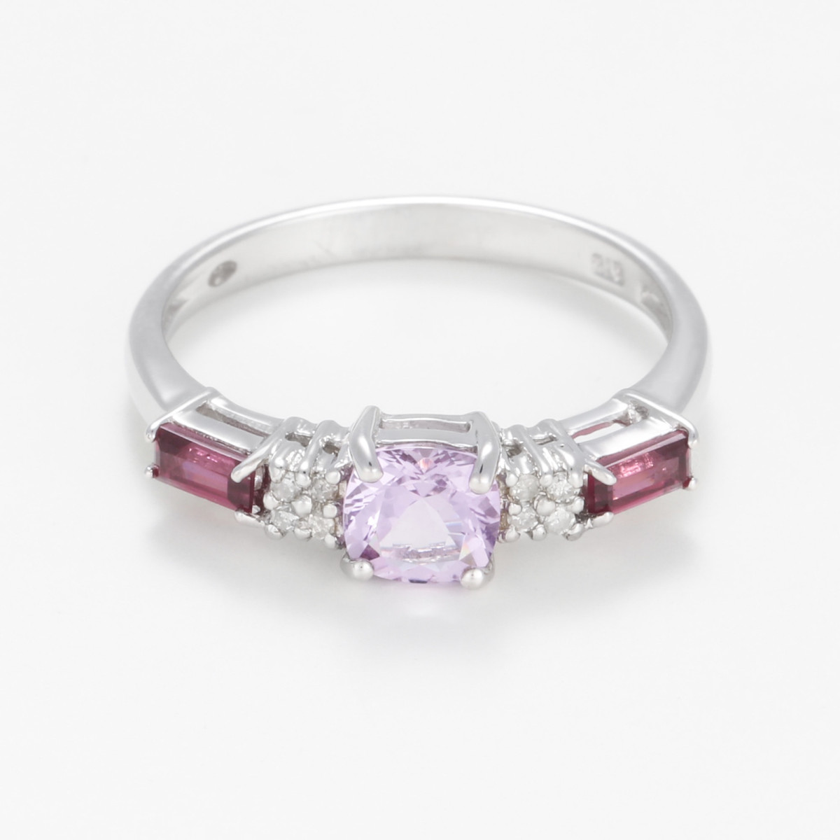 Bague "Démonstrative" Or blanc et Multipierres
