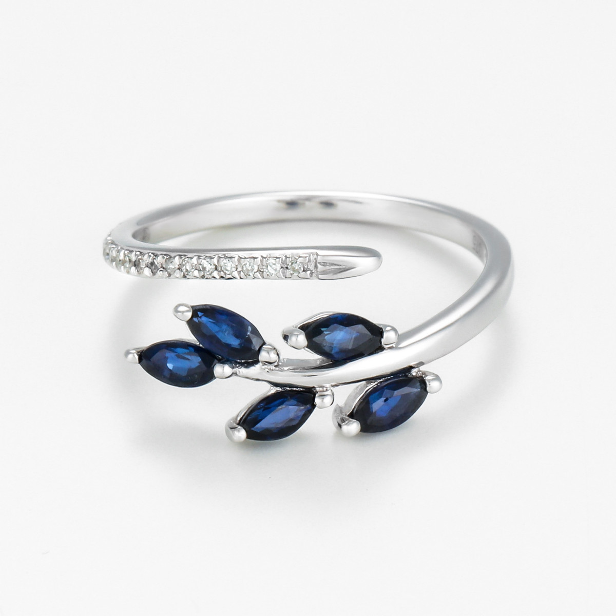 Bague "Douceur Sublime" Or blanc et Saphir