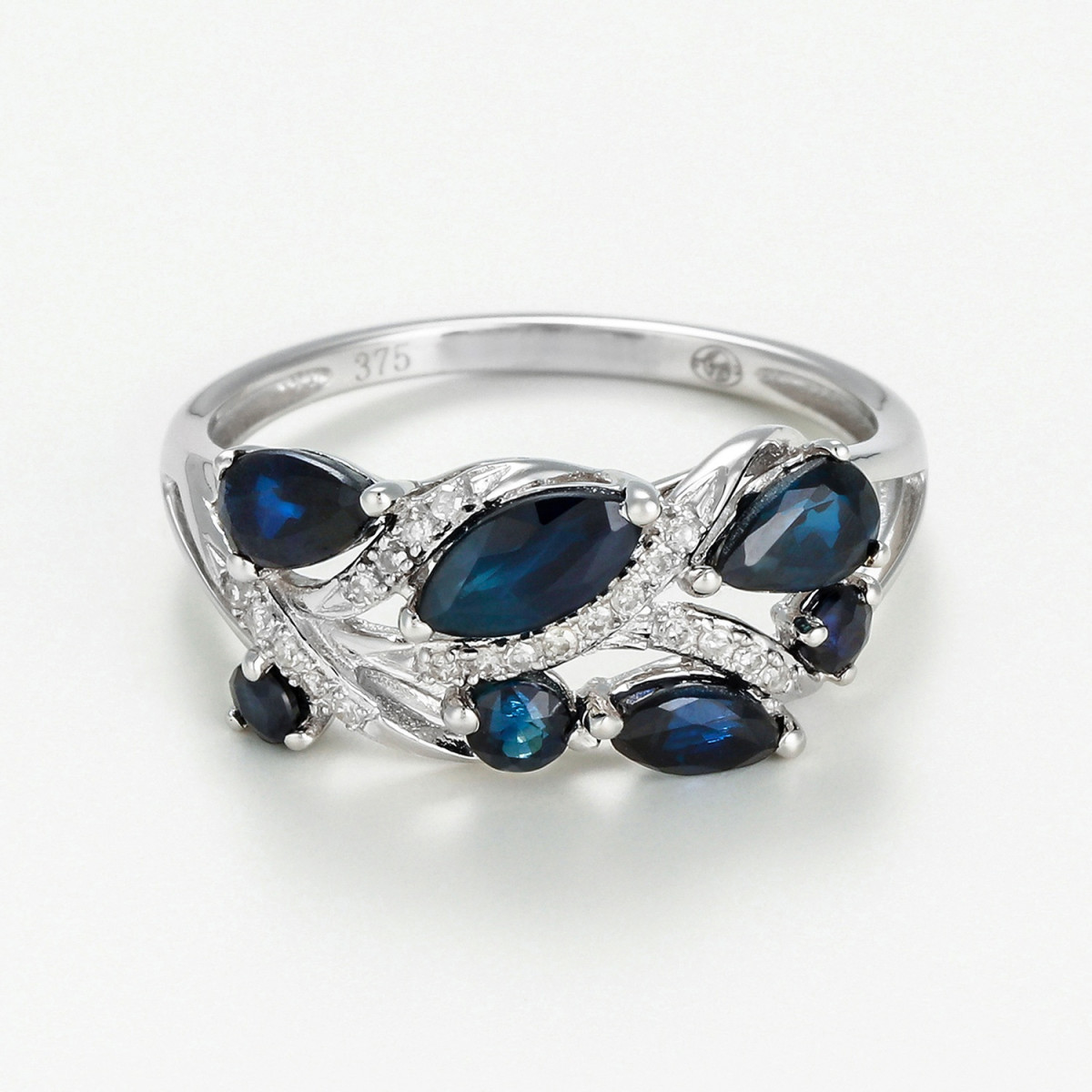Bague "Douillette" Or blanc et Saphir