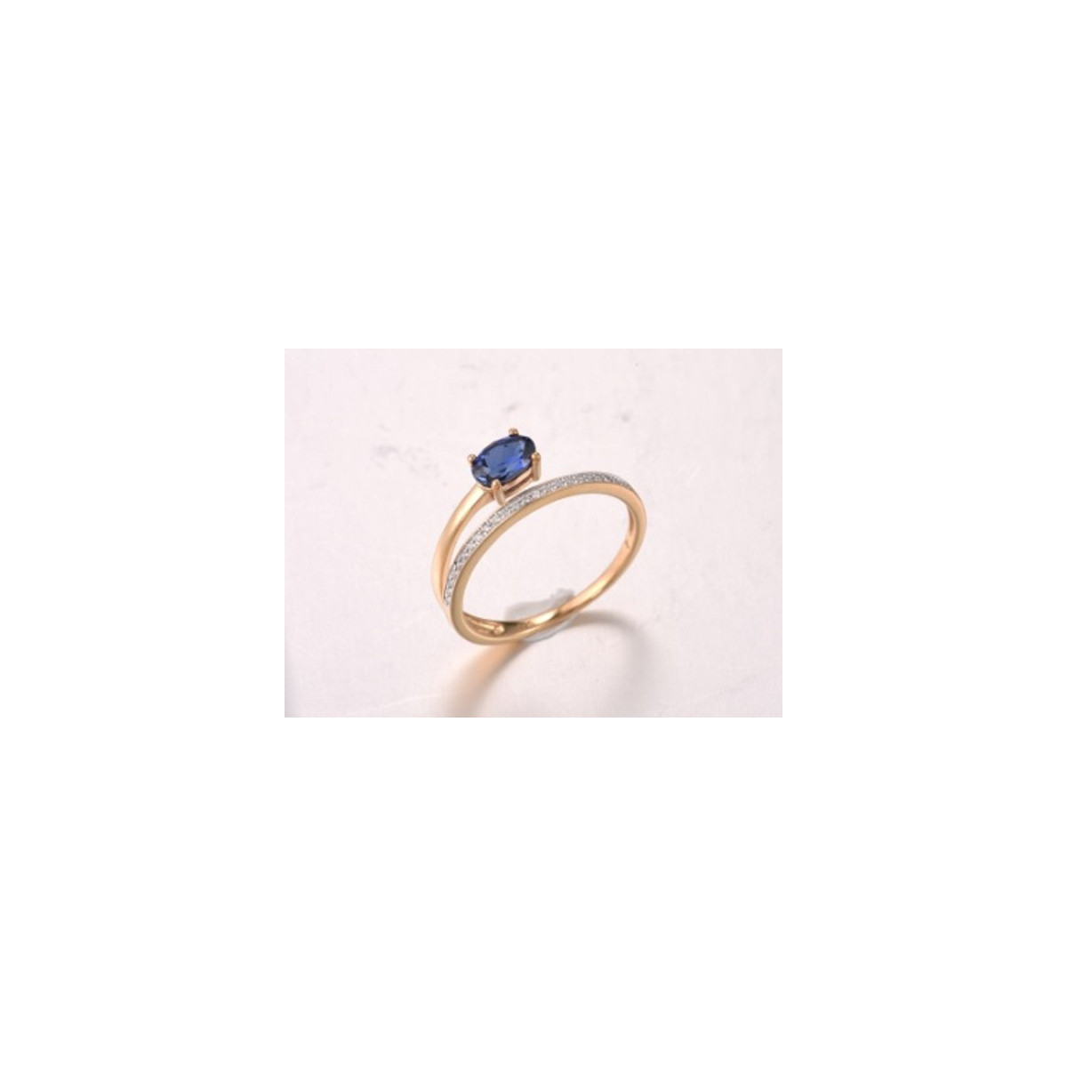 Bague "Enclin Radieux" Or blanc et Saphir