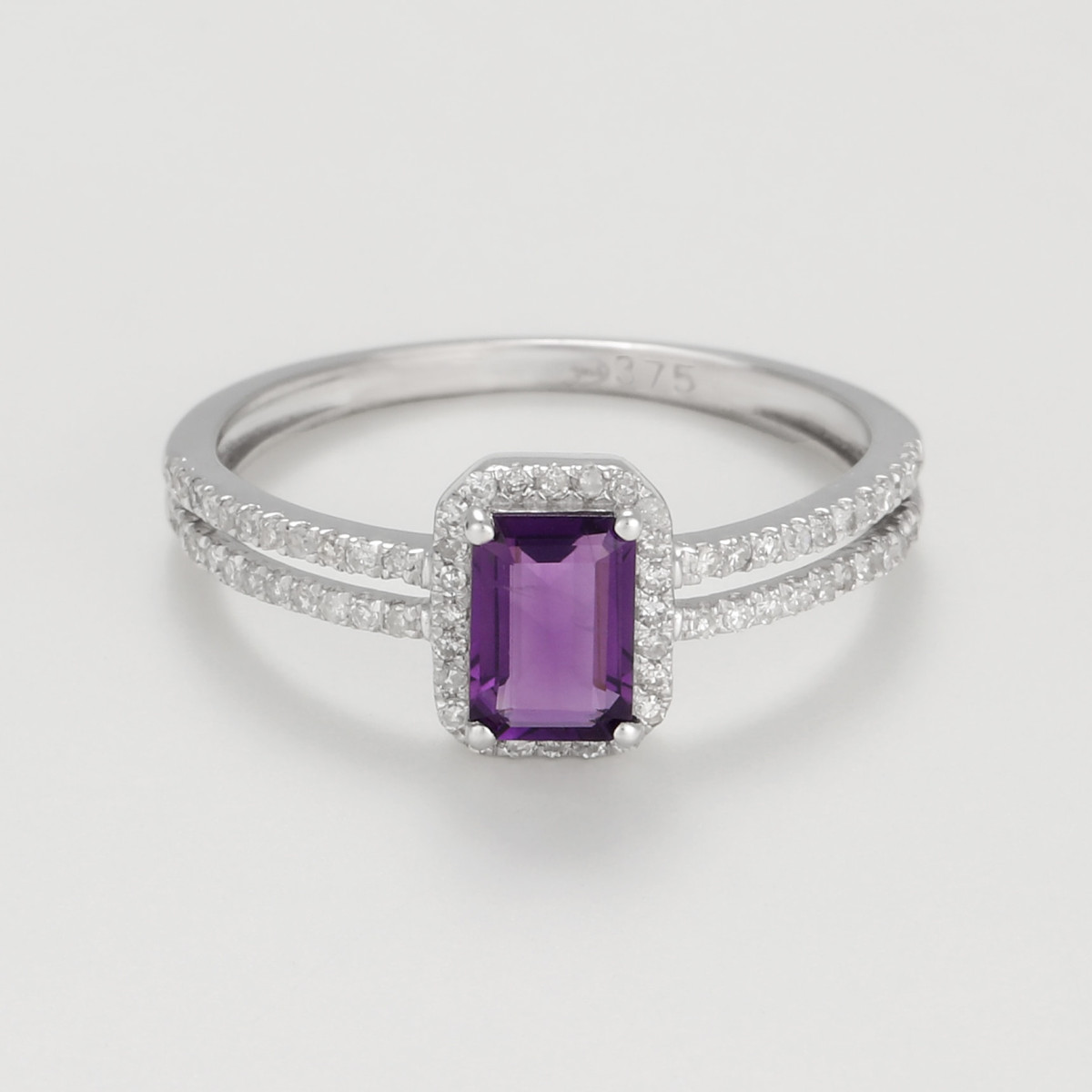 Bague "Fascinante" Or blanc et Améthyste Bague "Fascinante" Or blanc et Améthyste