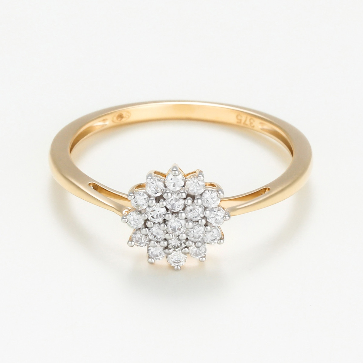Bague " Prune" Or jaune et Diamant
