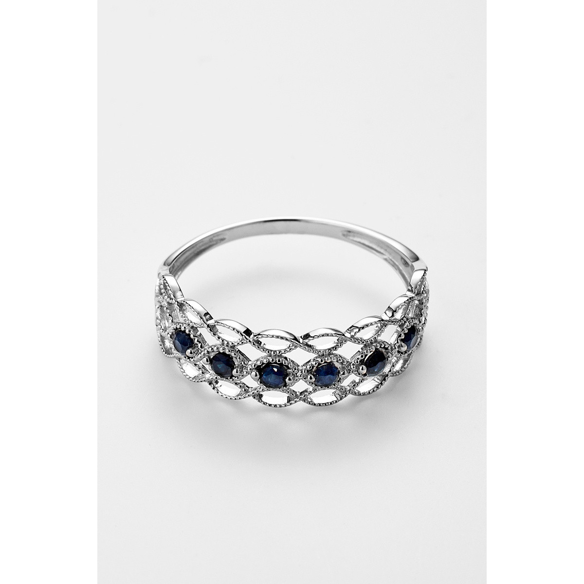 Bague " Irène" Or blanc et Saphir Bague " Irène" Or blanc et Saphir