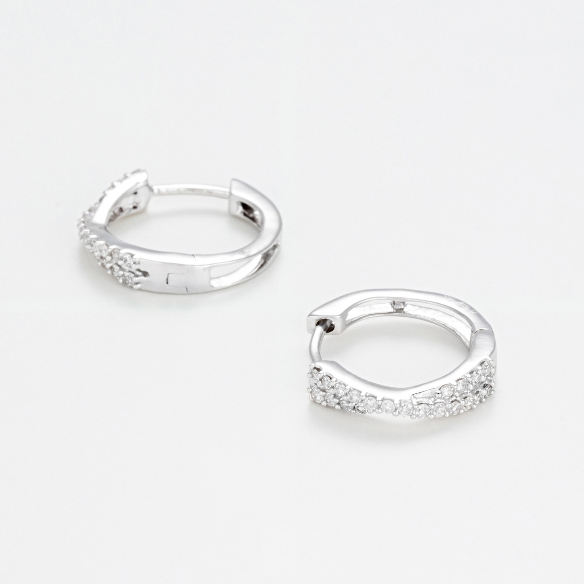 Boucles d'oreilles "Assidue" Or blanc et Diamant