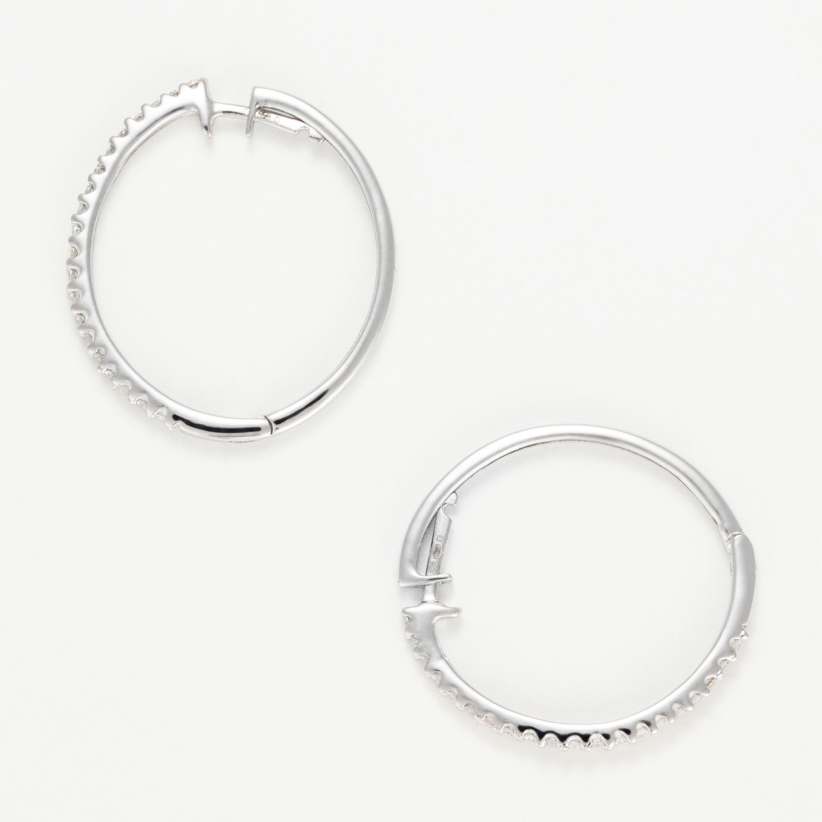 Boucles d'oreilles "Exotique" Or blanc et Diamant Boucles d'oreilles "Exotique" Or blanc et Diamant
