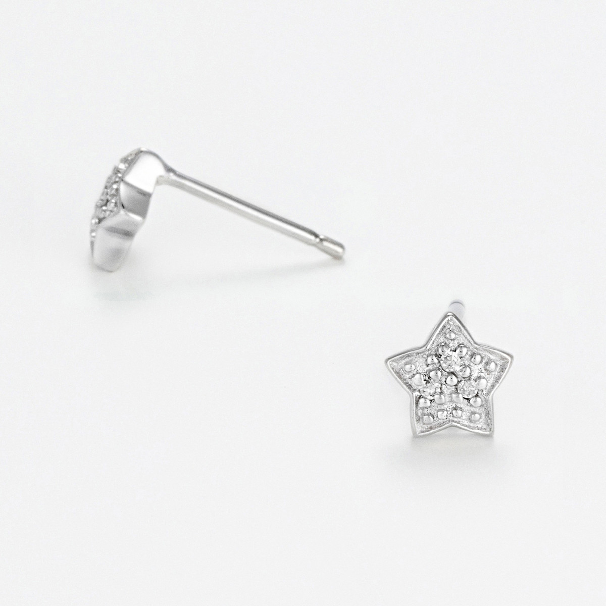 Boucles d'oreilles "L'Invincible" Or blanc et Diamant Boucles d'oreilles "L'Invincible" Or blanc et Diamant